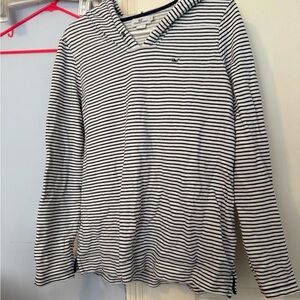 Vineyard Vines Woman’s Hooded Shirt. Size Medium